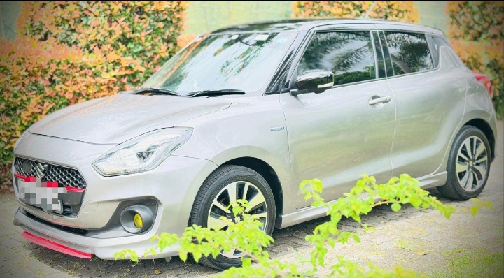 Suzuki SWIFT RS HYBRID 2018 - பயன்படுத்தப்பட்டது கார் sale in Sri Lanka - patpat.lk