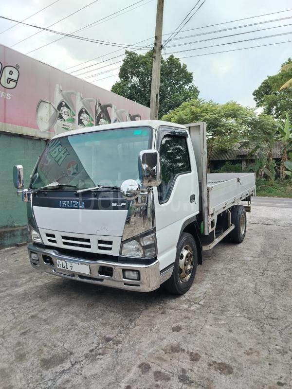 Advertisement image 1