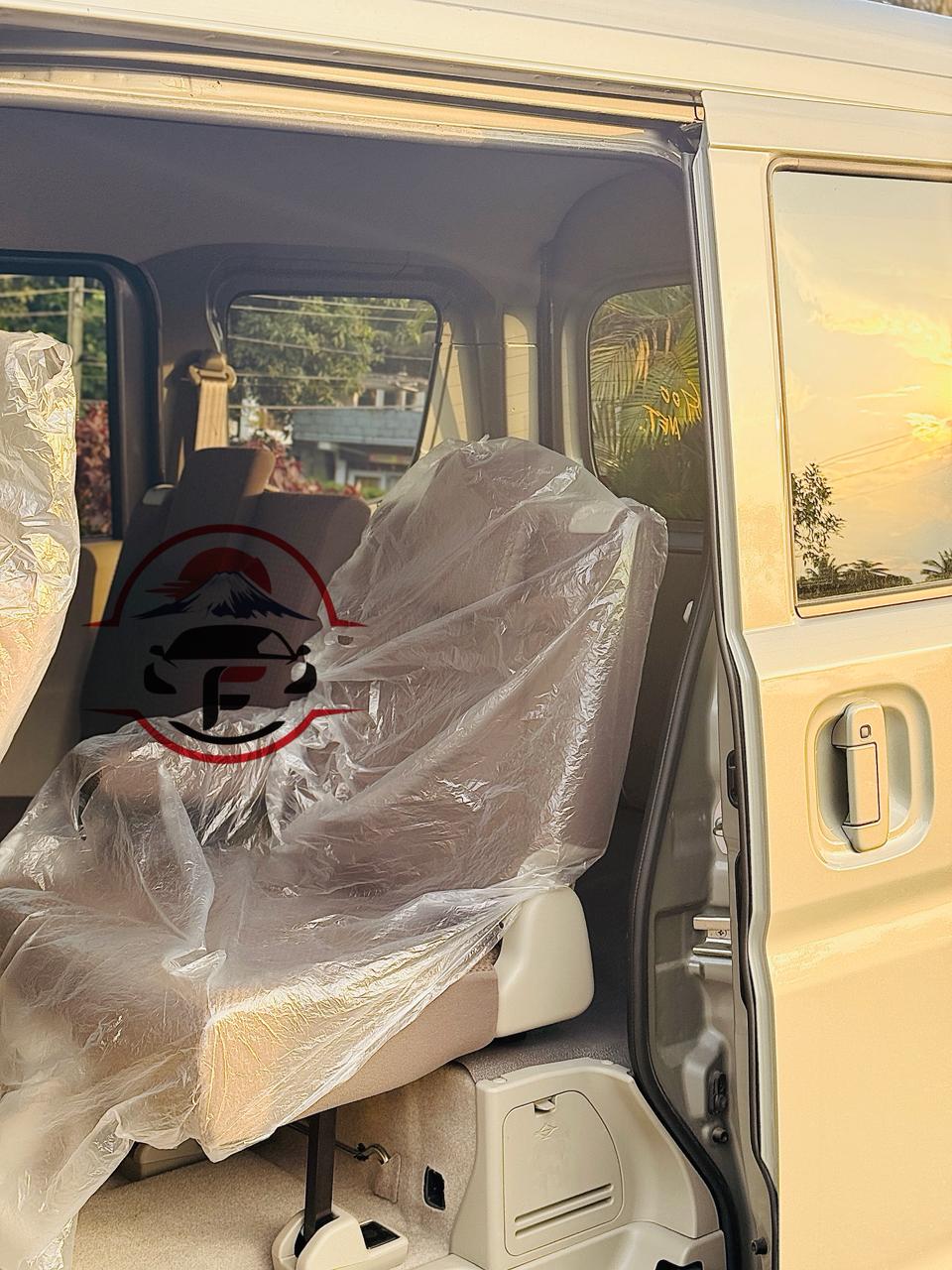 Advertisement image 6