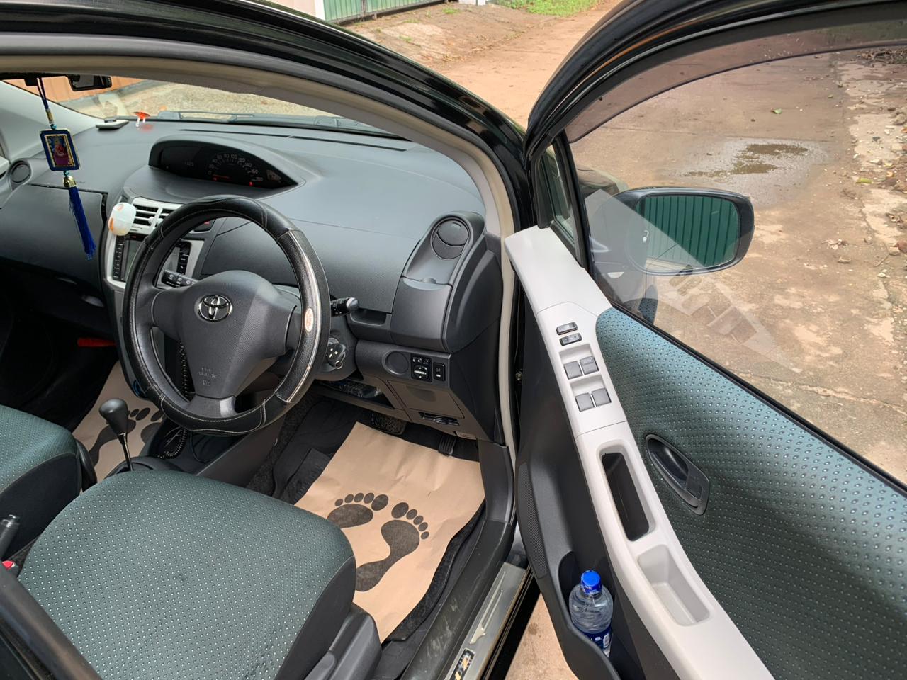 Toyota Vitz 2007 - Used Car sale in Sri Lanka - patpat.lk