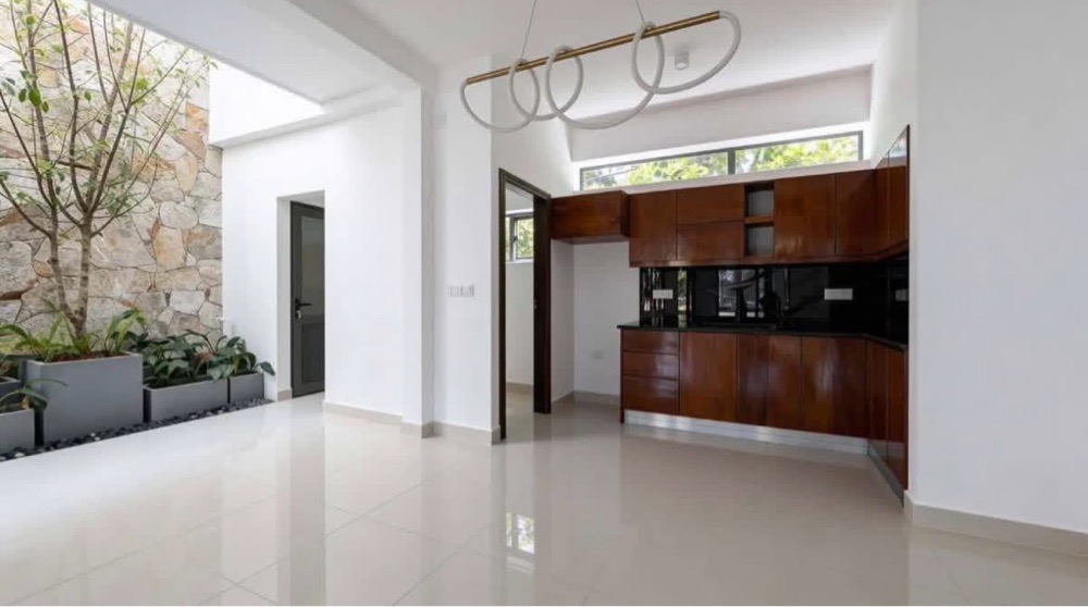 House for Sale in Talawatugoda