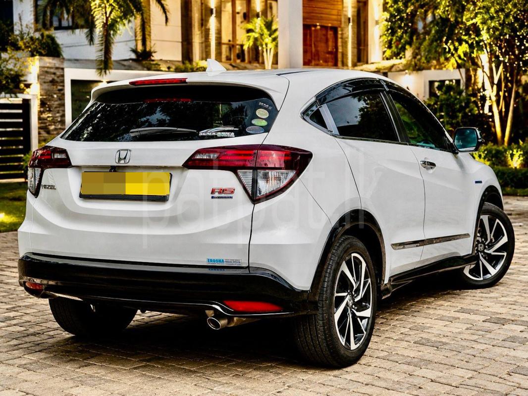 Honda Vezel 2018 - பயன்படுத்தப்பட்டது SUV sale in Sri Lanka - patpat.lk