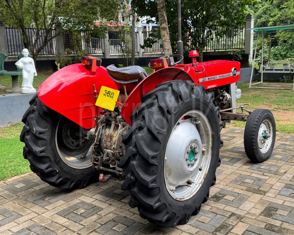 Massey Ferguson Tractor 1671 - Used Land sale in Sri Lanka - patpat.lk
