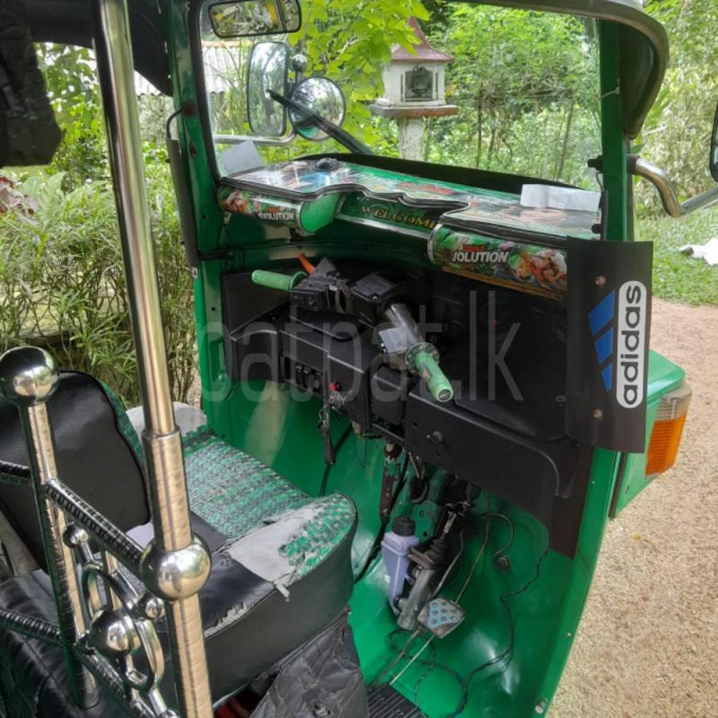 Bajaj Three Wheel 2012 - Used Three wheeler sale in Sri Lanka - patpat.lk
