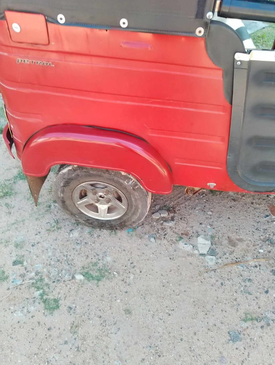 Advertisement image 6