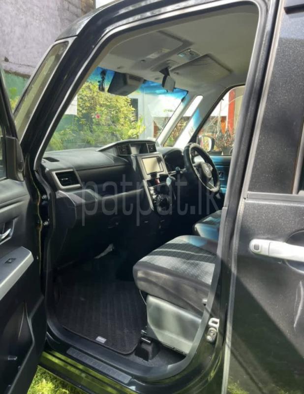 Toyota Roomy 2024 - Used Van sale in Sri Lanka - patpat.lk