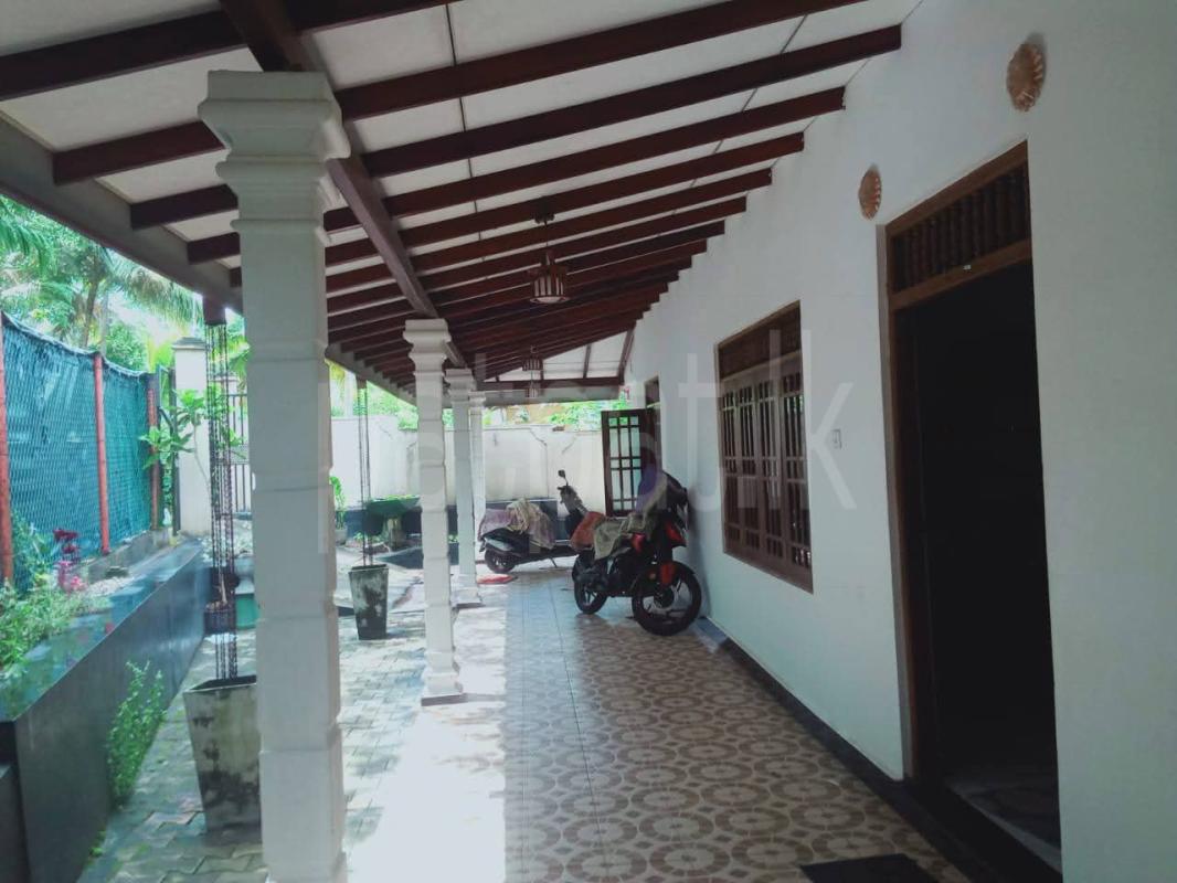 House for Sale in Ruwanwella ads-image-1