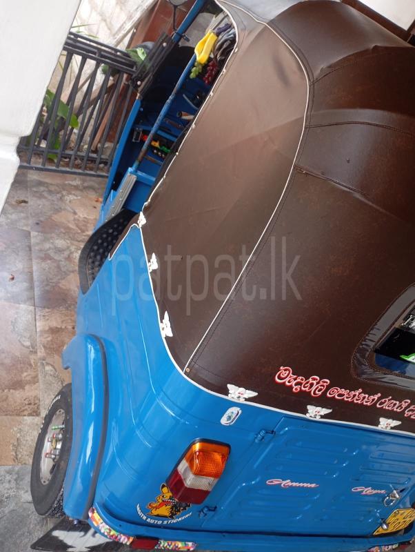 Bajaj Three Wheel 2006 - பயன்படுத்தப்பட்டது முச்சக்கர வண்டி sale in Sri Lanka - patpat.lk