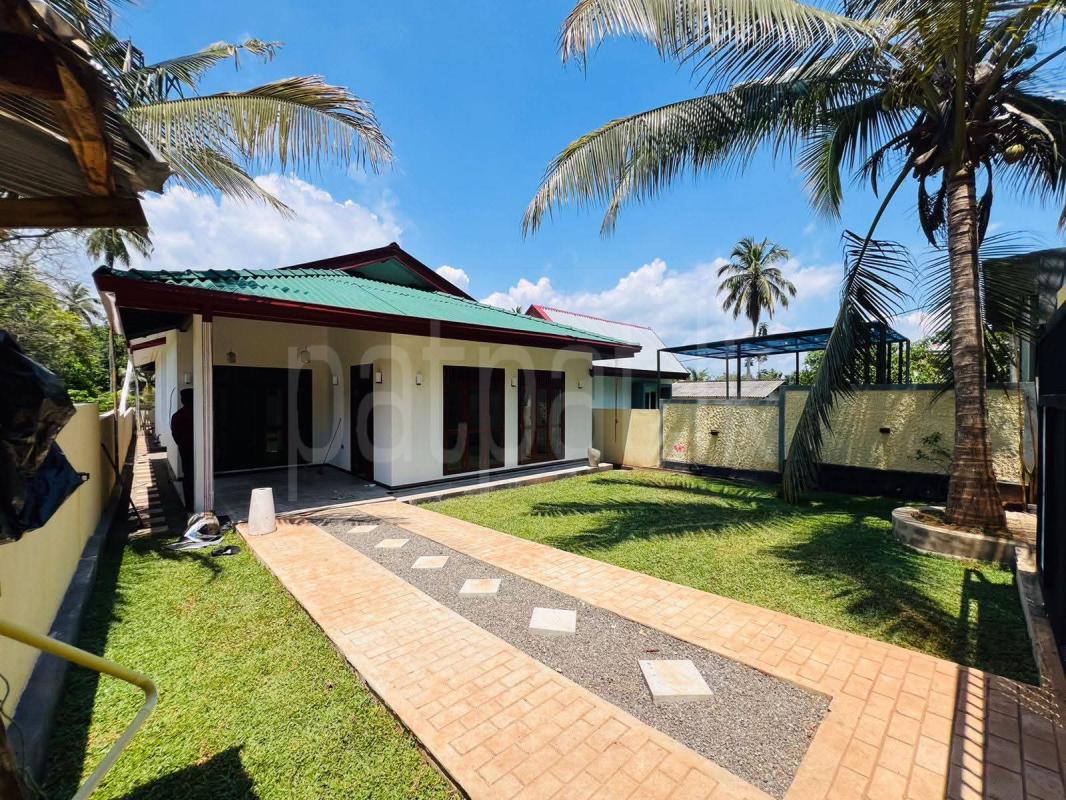 House for Sale in Katana