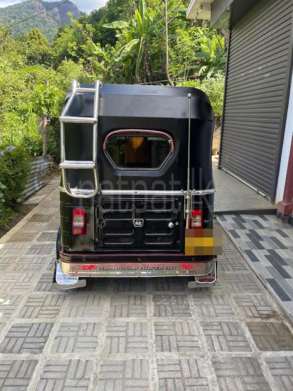 Bajaj Three Wheel 2016 - பயன்படுத்தப்பட்டது முச்சக்கர வண்டி sale in Sri Lanka - patpat.lk