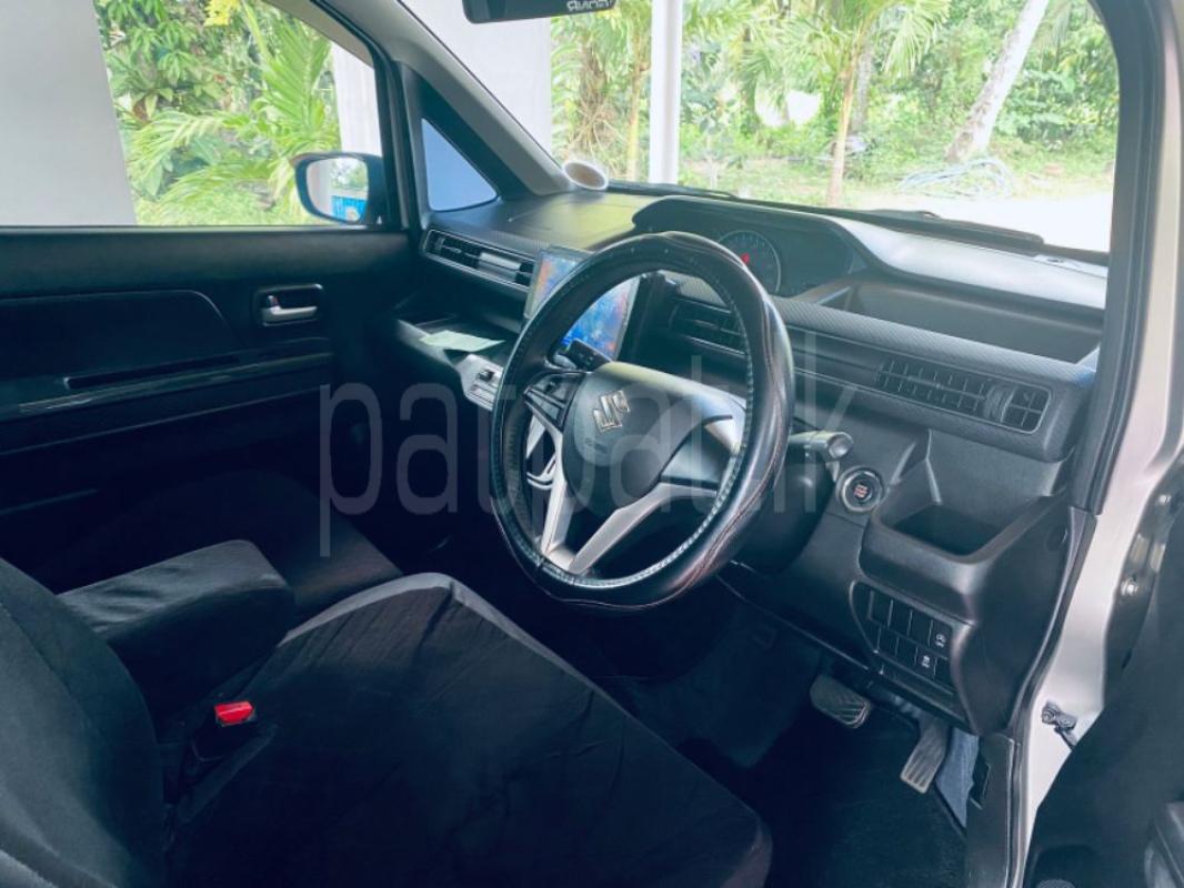 Advertisement image 6