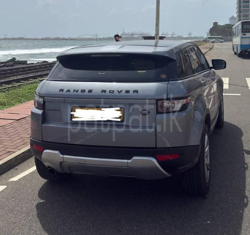 Range Rover Evoque 2013 - Reconditioned SUV sale in Sri Lanka - patpat.lk