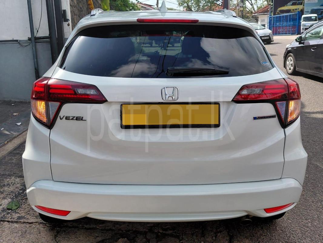 Honda Vezel 2014 - பயன்படுத்தப்பட்டது SUV sale in Sri Lanka - patpat.lk