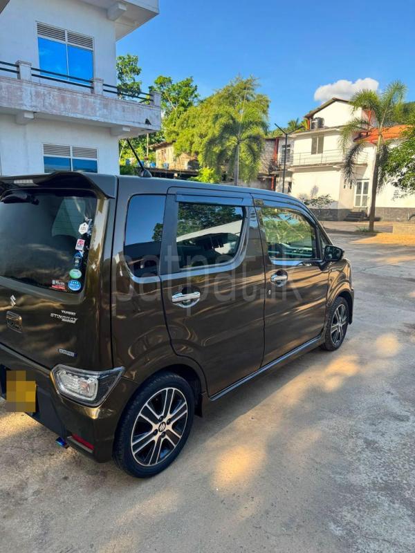 Suzuki Wagon R 2018 - பயன்படுத்தப்பட்டது கார் sale in Sri Lanka - patpat.lk