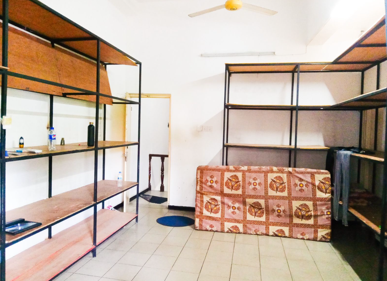 Building for Rent in Dehiwala