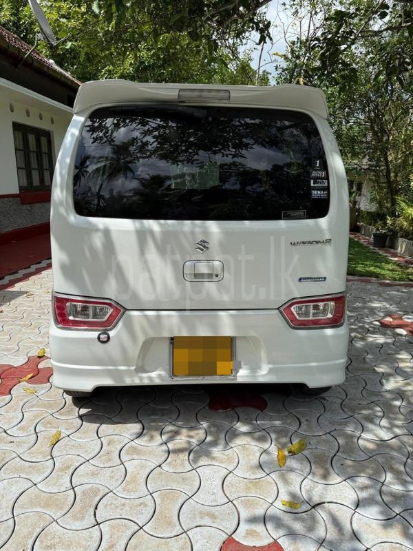 Advertisement image 4