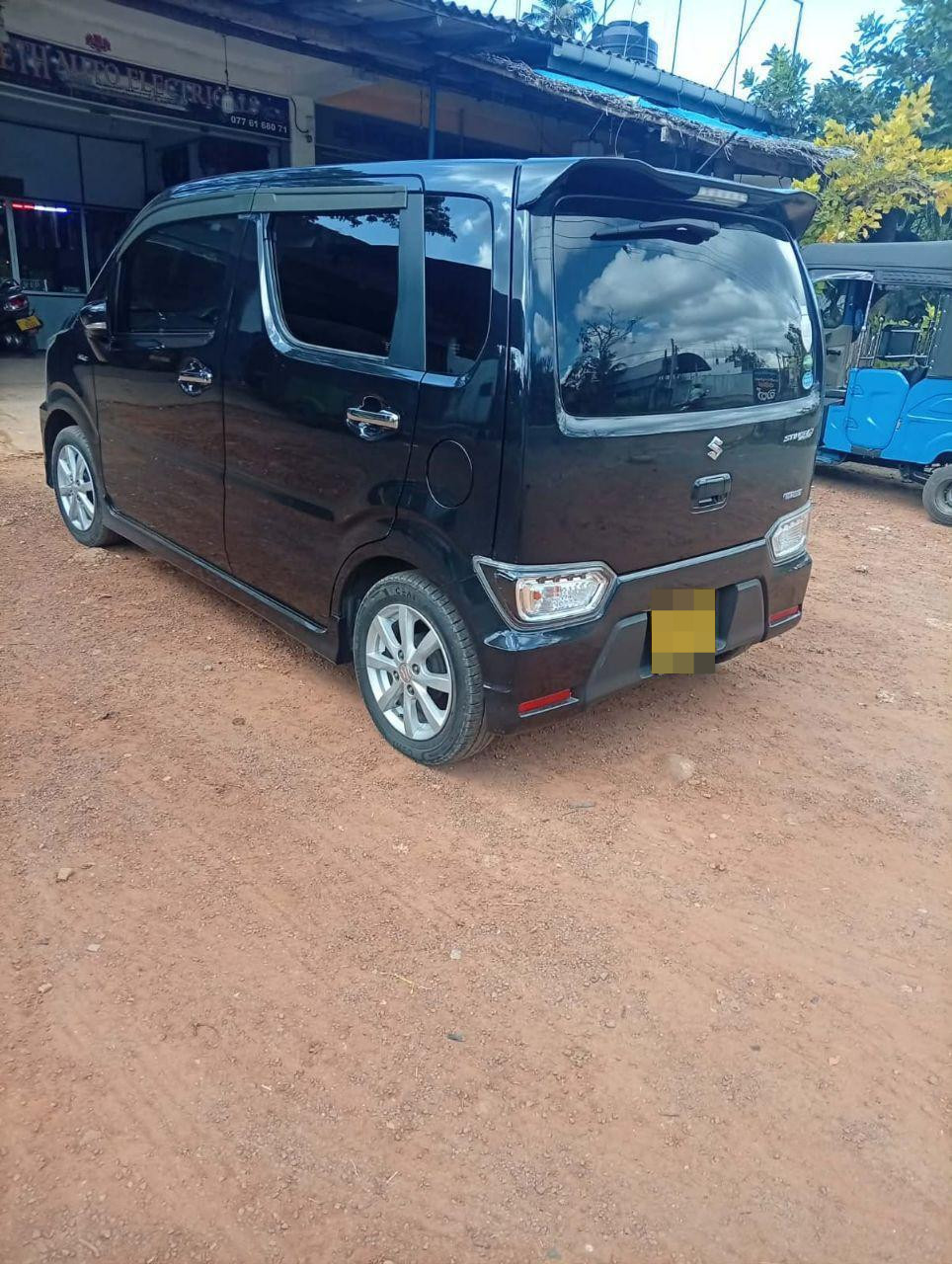 Advertisement image 6