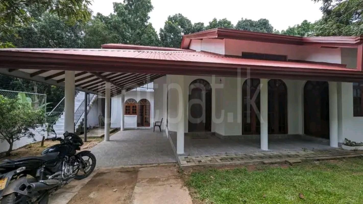 House for Sale in Colombo Fort (Colombo 01)