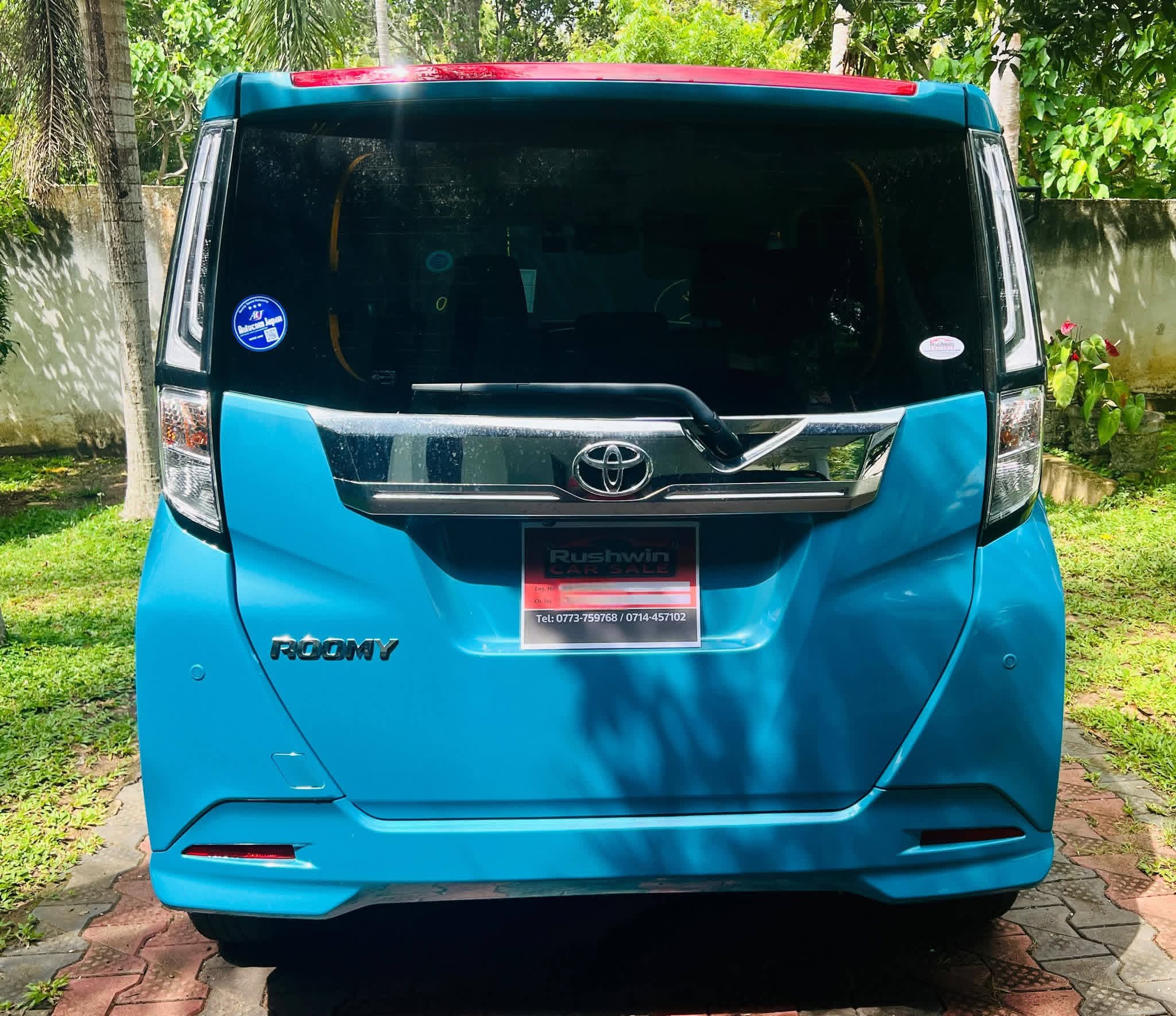 Toyota Roomy 2023 - Reconditioned Van sale in Sri Lanka - patpat.lk