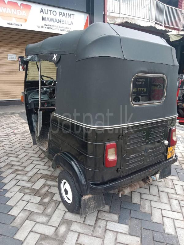 Bajaj Three Wheel 2010 - பயன்படுத்தப்பட்டது முச்சக்கர வண்டி sale in Sri Lanka - patpat.lk