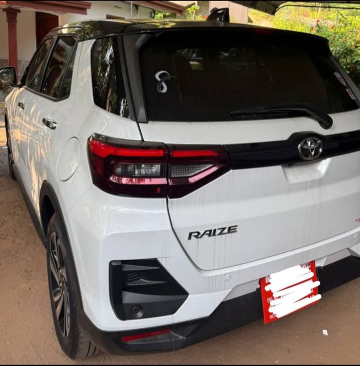 Toyota Raize 2024 - சான்றளிக்கப்பட்டது SUV sale in Sri Lanka - patpat.lk