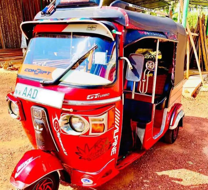Bajaj Three Wheel 2012 - Used Three wheeler sale in Sri Lanka - patpat.lk