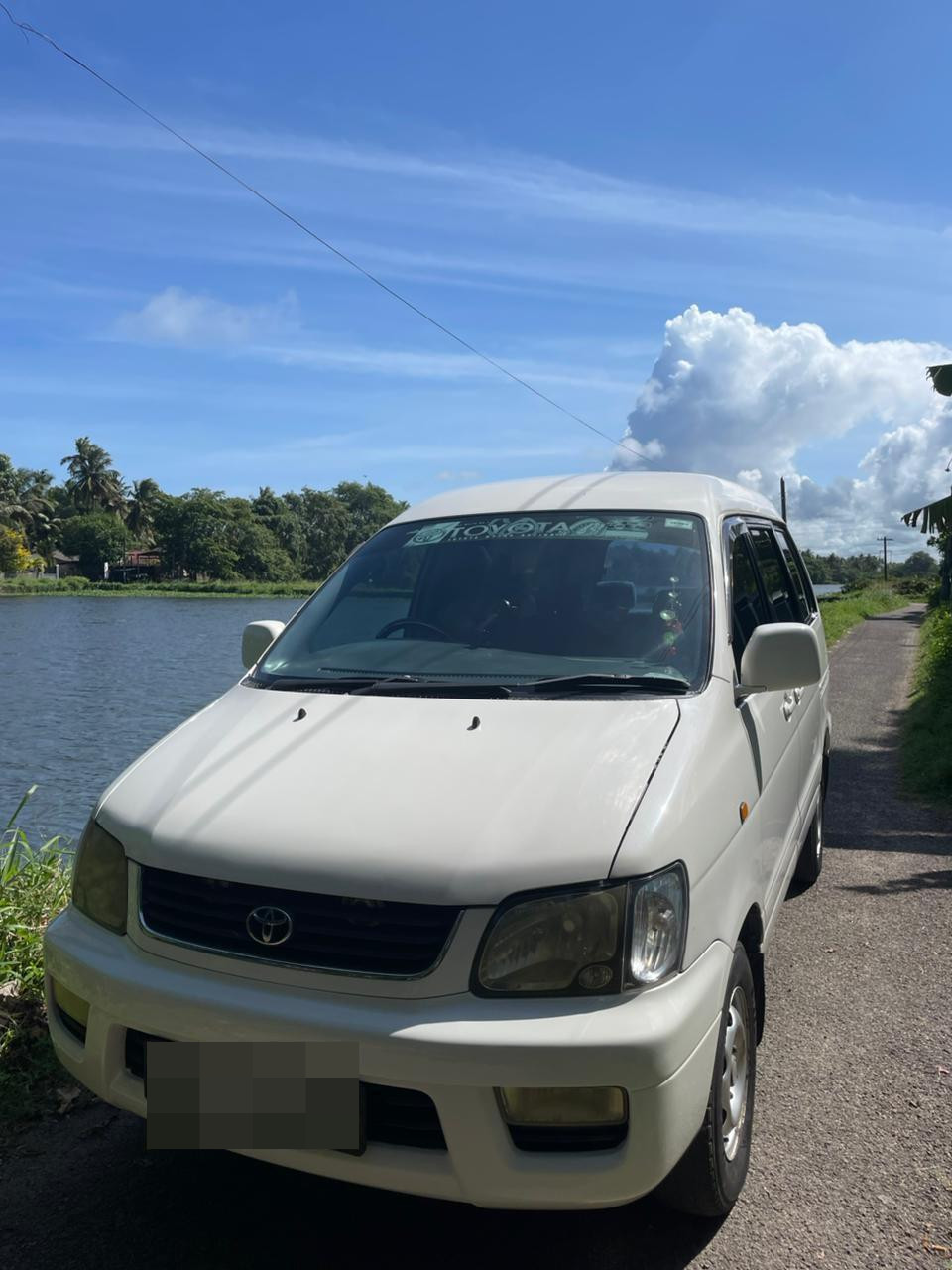 Toyota TownAce 1997 - பயன்படுத்தப்பட்டது வேன் sale in Sri Lanka - patpat.lk