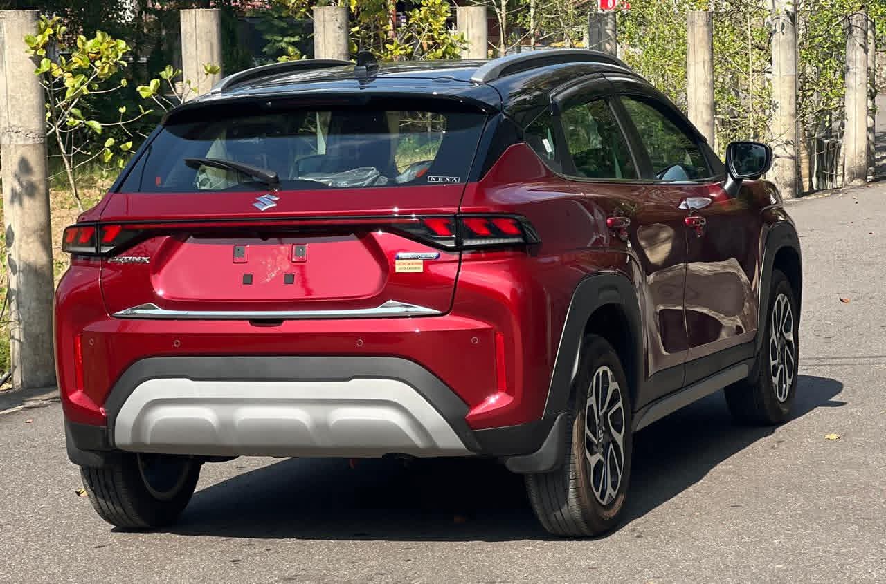 Advertisement image 6