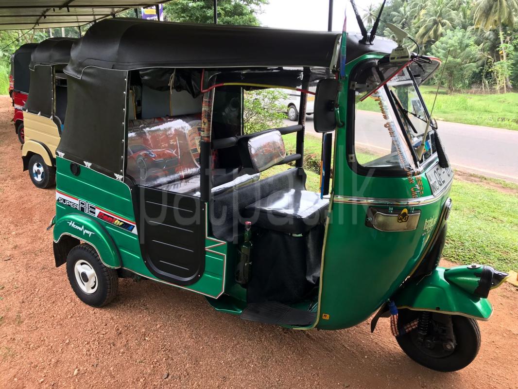 Bajaj Three Wheel 2006 - பயன்படுத்தப்பட்டது முச்சக்கர வண்டி sale in Sri Lanka - patpat.lk