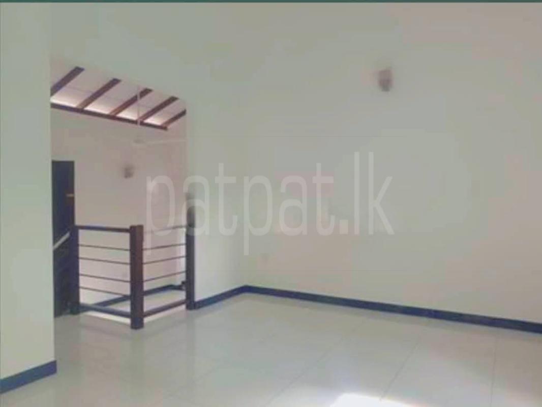 House for Sale in Piliyandala