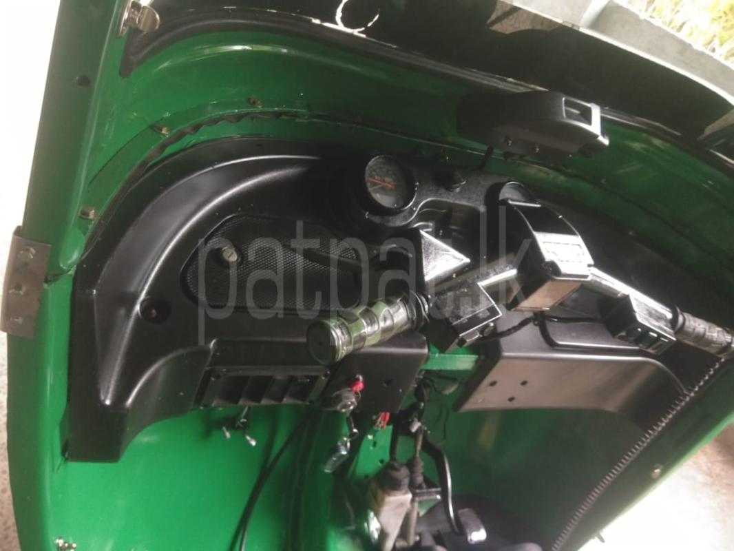 Bajaj Three Wheel 2010 - Used Three wheeler sale in Sri Lanka - patpat.lk