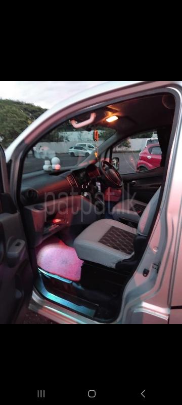 Advertisement image 6