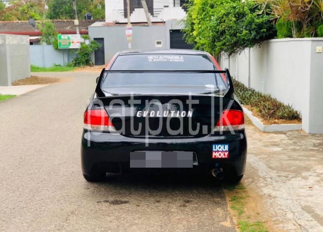 Advertisement image 4