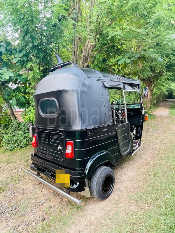 Bajaj 4 stroke 2010 - භාවිතා කරන ලද ත්‍රිරෝද රථය sale in Sri Lanka - patpat.lk