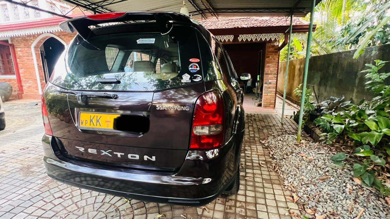 SsangYong Rexton 2008 - பயன்படுத்தப்பட்டது SUV sale in Sri Lanka - patpat.lk
