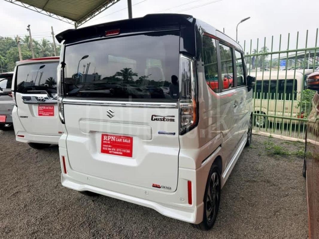 Advertisement image 4