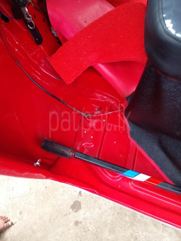 Bajaj Three Wheel 2012 - பயன்படுத்தப்பட்டது முச்சக்கர வண்டி sale in Sri Lanka - patpat.lk
