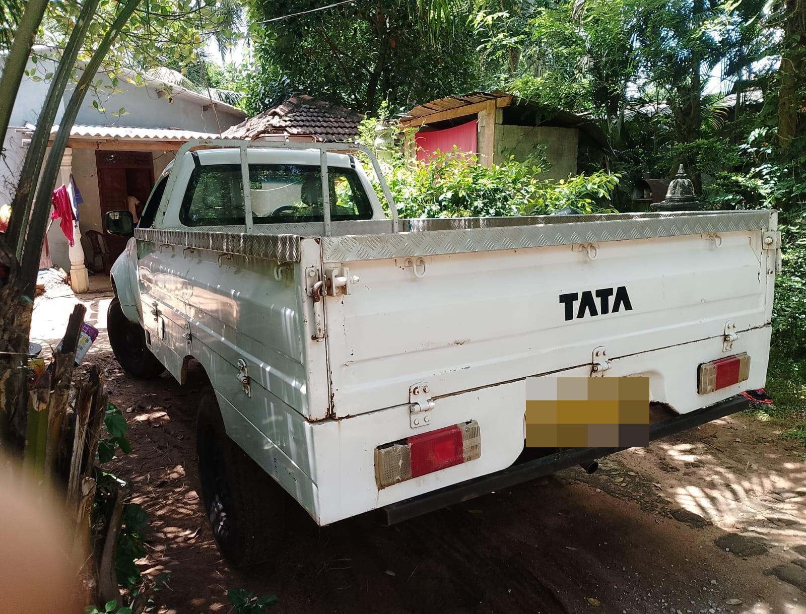 Tata Xenon 2014 - Used Truck sale in Sri Lanka - patpat.lk