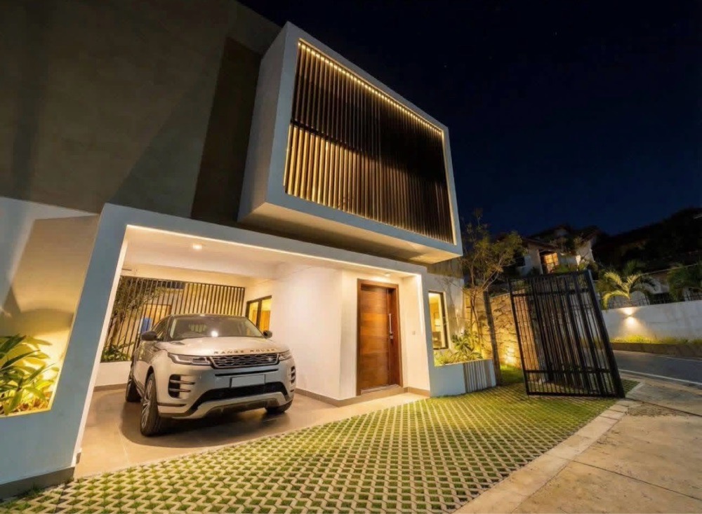 House for Sale in Talawatugoda