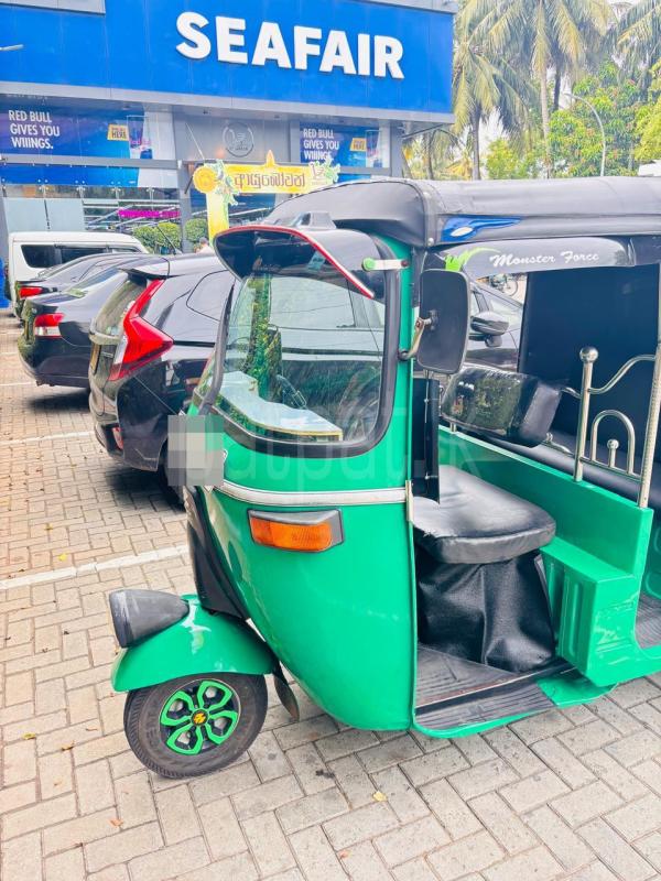 Bajaj Three Wheel 2007 - பயன்படுத்தப்பட்டது முச்சக்கர வண்டி sale in Sri Lanka - patpat.lk
