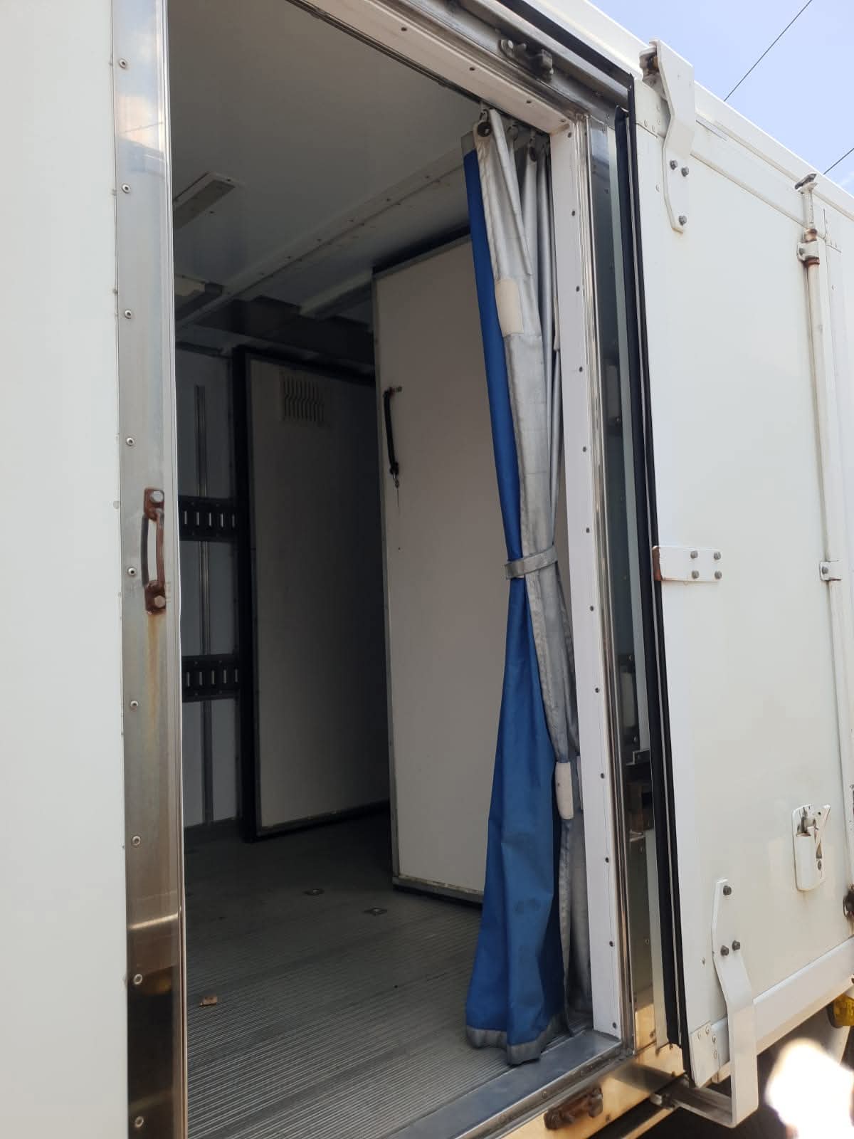 Isuzu Freezer 2025 - சான்றளிக்கப்பட்டது டிரக் sale in Sri Lanka - patpat.lk