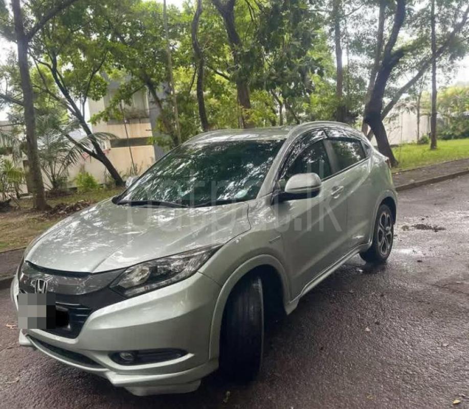 Honda Vezel 2015 - Used SUV sale in Sri Lanka - patpat.lk