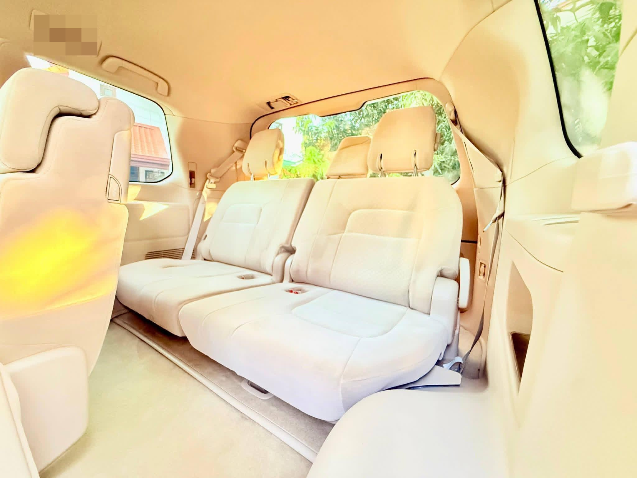 Toyota Land Cruiser 2013 - பயன்படுத்தப்பட்டது SUV sale in Sri Lanka - patpat.lk