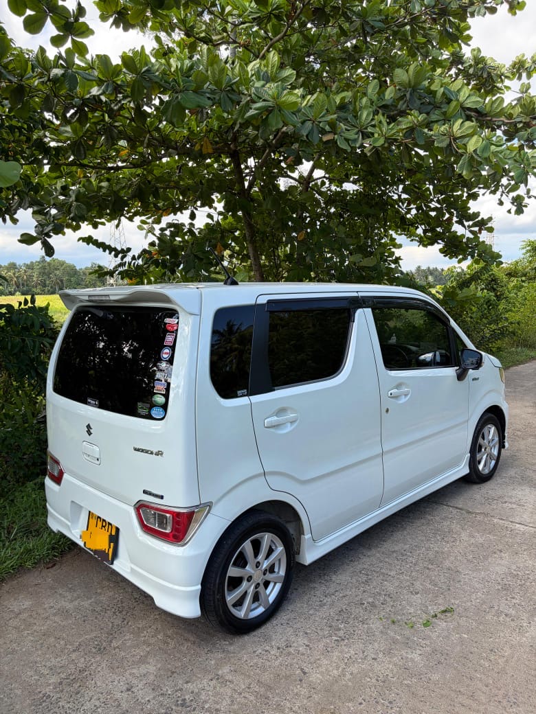 Suzuki Wagon R 2017 - Used Car sale in Sri Lanka - patpat.lk