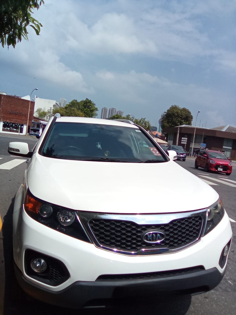 KIA Sorento 2012 - භාවිතා කරන ලද SUV රථය sale in Sri Lanka - patpat.lk