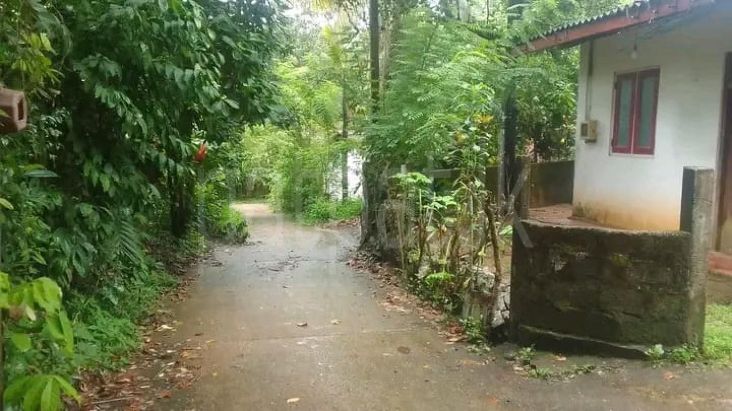 Residential Land for Sale in Kaduwela ads-image-1