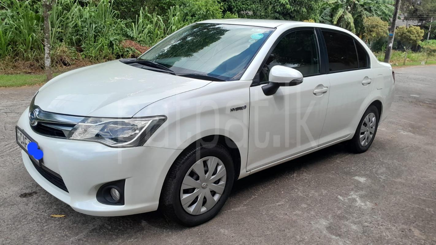 Toyota Axio 2015 - භාවිතා කරන ලද කාර් sale in Sri Lanka - patpat.lk