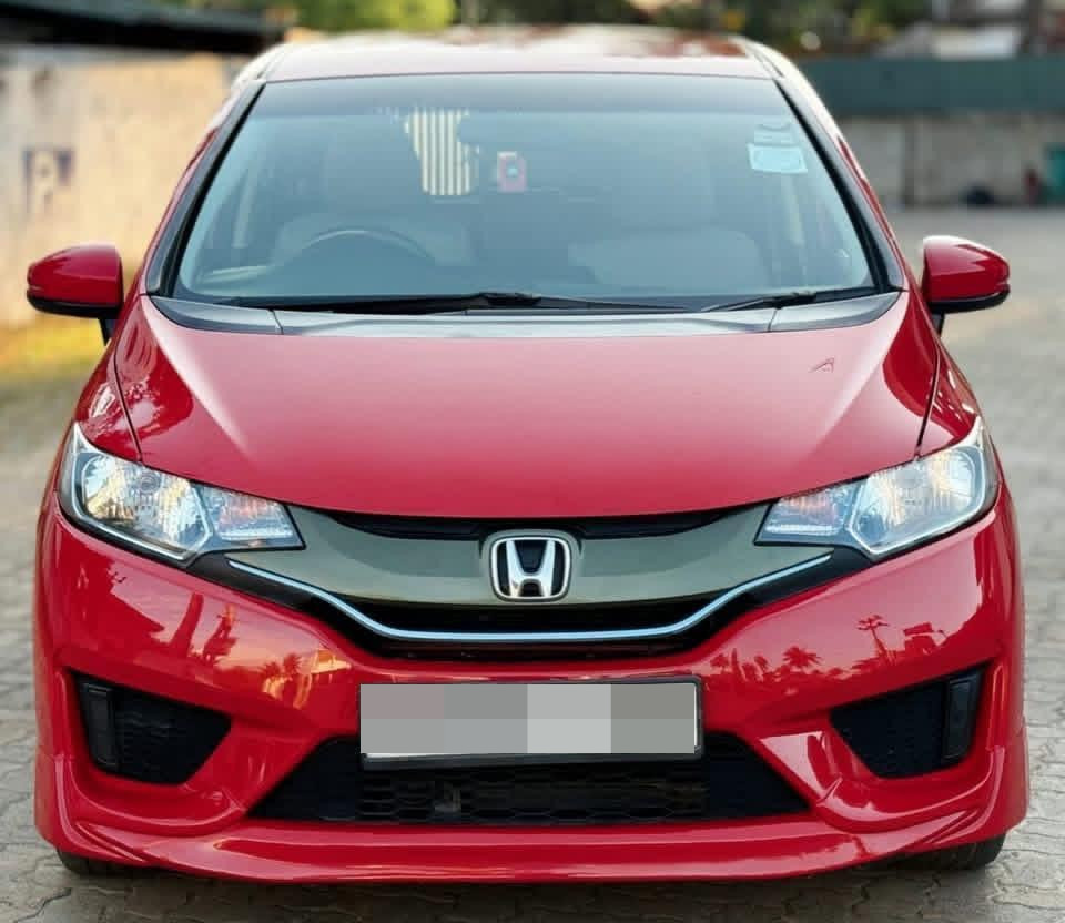 Honda Fit 2014 ads-image-1