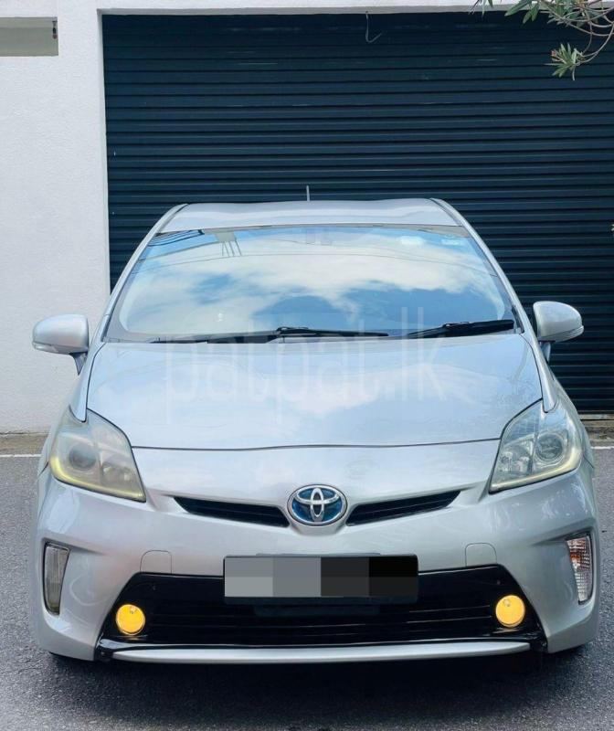 Toyota Prius 2013 - பயன்படுத்தப்பட்டது கார் sale in Sri Lanka - patpat.lk