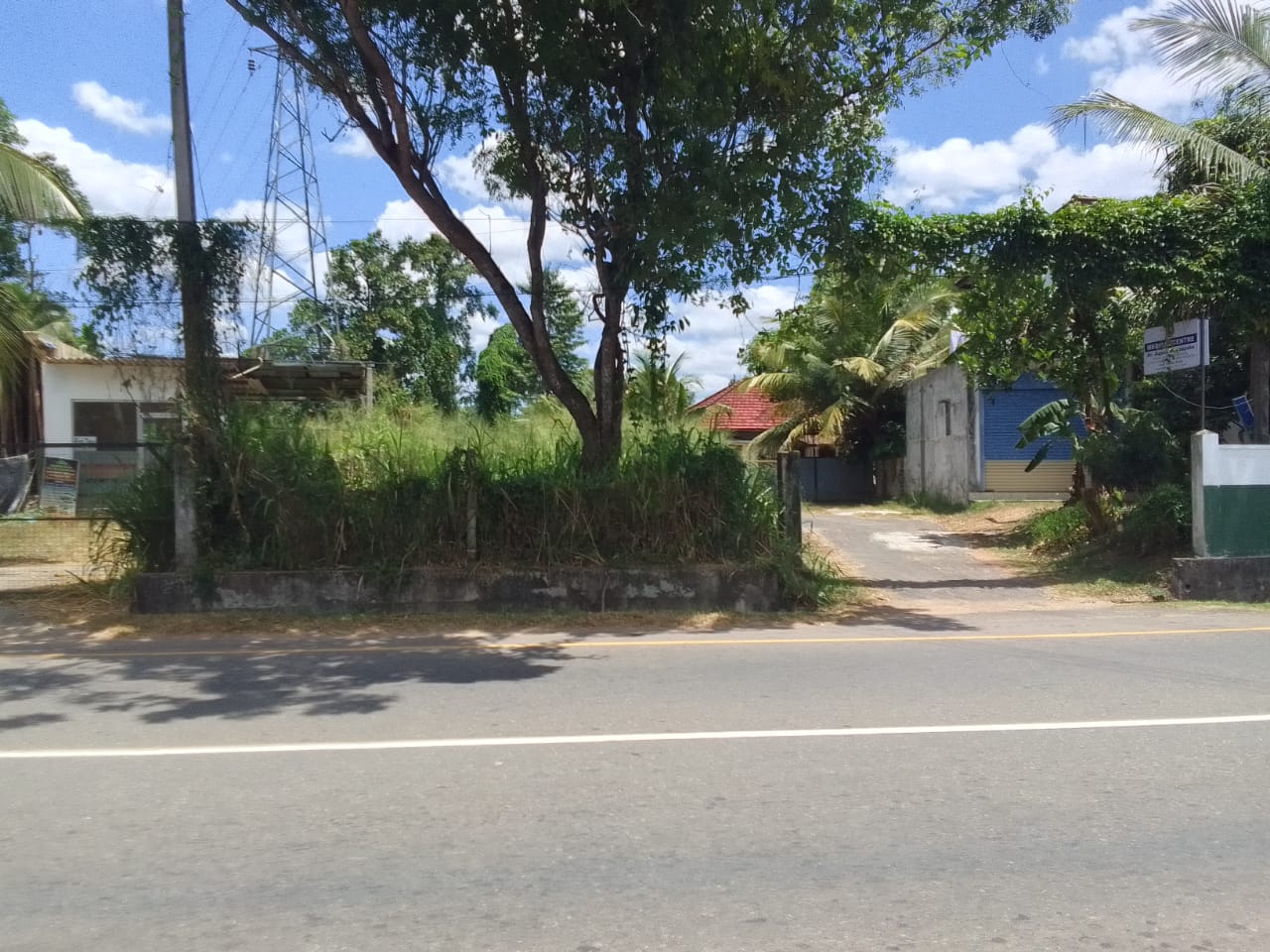 Residential Land for Sale in Thihagoda ads-image-1